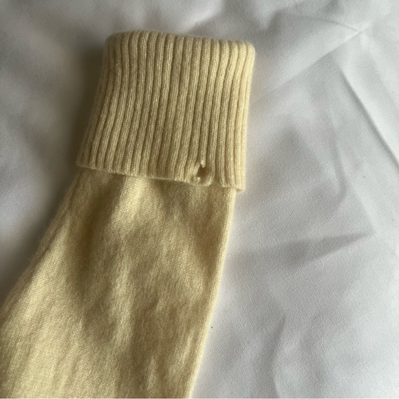 Garnet Hill Women’s Ivory‎ Cashmere/Silk Split Back Knit Cardigan Sweater Sz S - Picture 12 of 12